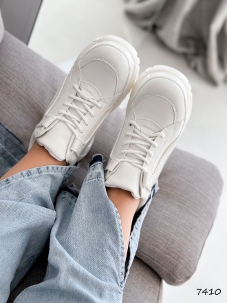 Кросівки жіночі Saimo білі 7410, розмір 40
Матеріал: екошкіра
Колір: білий
підош. . фото 4
