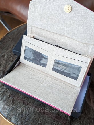 Популярна модель, Марк Джейкобс LUX якість у стильній фірмовій коробці
Усередині. . фото 8