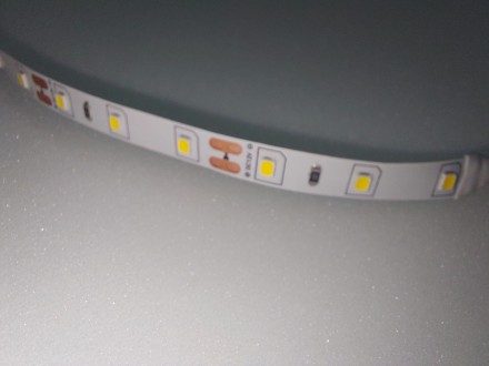 Світлодіодна стрічка B-LED Standart 12 В 3528-60 теплий білий, негерметична, 5 м. . фото 6