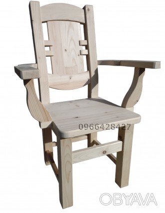 Крепкий и надёжный стул кресло с подлокотником из натуральной древесины выполнен. . фото 1