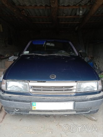 Продам Opel Vectra 1991 року. Машина вимагає небагато вкладень для їзди або здам. . фото 1