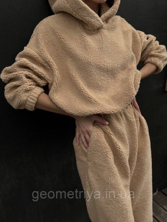 
Плюшевий костюм жіночий зимовий Тедді
У сезон відправка костюма від 3-5 робочих. . фото 8