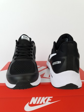 Літні кросівки чоловічі бігові чорно-білі Nike Zoom Guide 10 Runnig Black White.. . фото 10
