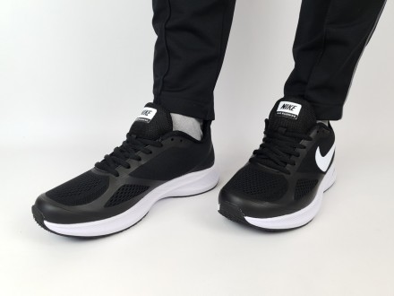 Літні кросівки чоловічі бігові чорно-білі Nike Zoom Guide 10 Runnig Black White.. . фото 7