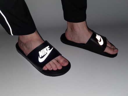 Мужские тапочки летние черные Nike с рефлективным лого. Шлепанцы женские на лето. . фото 10