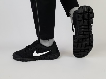 Кросівки чоловічі чорні чорні з білим Nike Free Run 3.0 Black White. Взуття чоло. . фото 3