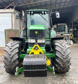 Трактор колісний John Deere 6920S
6500 мотогодин напрацювання
потужністю 150 к. . фото 3