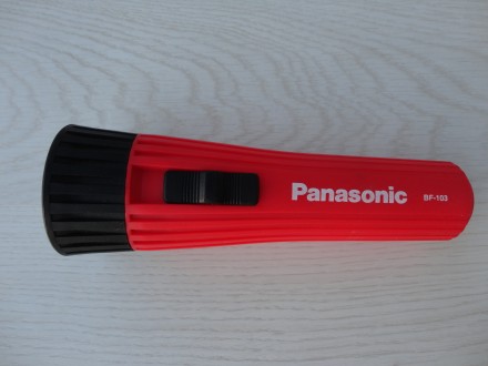 Фонарь Panasonic на батарейках D (R20)_красный

Криптоновая лампочка
Прочный . . фото 2