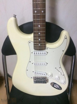PhotoGenic реплика Fender Stratocaster, универсальная 6-ти струнная. Кропивницький. фото 1 PhotoGenic реплика Fender Stratocaster, универсальная 6-ти струнная. Кропивницький. фото 1