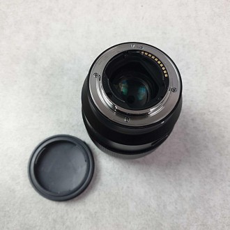 Sony SEL85F18 85mm f/1,8 FE – фиксированный стандартный объектив с байонетом Son. . фото 4