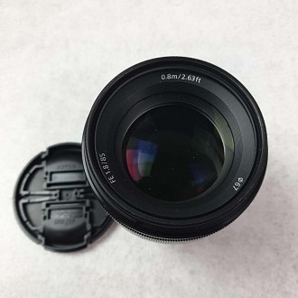 Sony SEL85F18 85mm f/1,8 FE – фиксированный стандартный объектив с байонетом Son. . фото 6