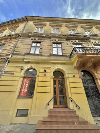 Оренда приміщення по вул.Грушевського. Львів. фото 1 Оренда приміщення по вул.Грушевського. Львів. фото 1