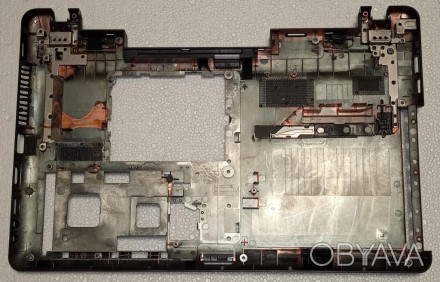 Нижня частина корпуса (поддон) з ноутбука LENOVO Ideapad U550 60.4EC11.003

Вс. . фото 1