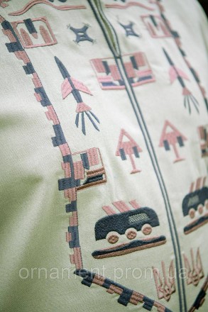 
Лляна вишиванка чоловіча — стильна українська сорочка, виготовлена з натурально. . фото 4