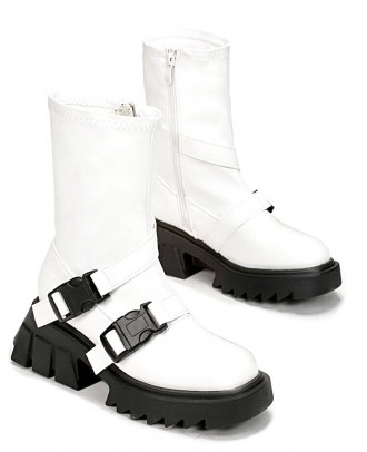 Белые ботинки модные, очень удобные в живую выглядят отлично, качество кожзама о. . фото 4