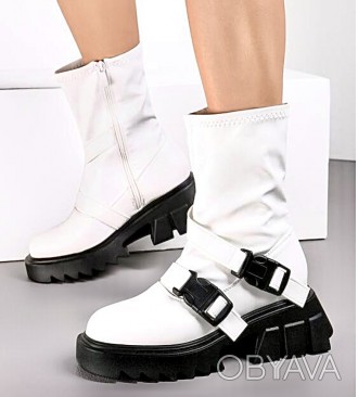 Белые ботинки модные, очень удобные в живую выглядят отлично, качество кожзама о. . фото 1