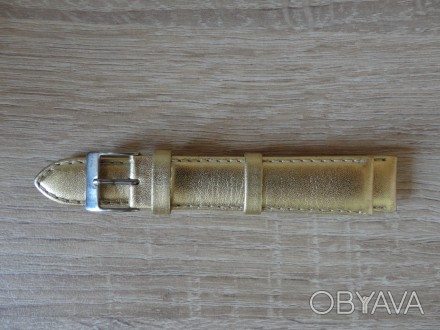 Ремешок для женских часов Bandco (золотистый)

Классное качество

Ширина 18 . . фото 1