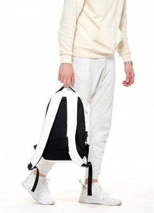 Стильний білий чоловічий рюкзак виготовлений зі зносостійкої, якісної, водовідшт. . фото 6
