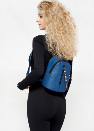 Жіночий стильний міський, маленький синій рюкзак для прогулянок: цікавий дизайн,. . фото 3