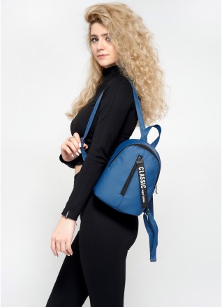 Жіночий стильний міський, маленький синій рюкзак для прогулянок: цікавий дизайн,. . фото 2