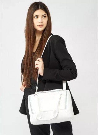 Стильна містка біла сумка casual, в спортивному стилі виготовлена з якісної знос. . фото 5