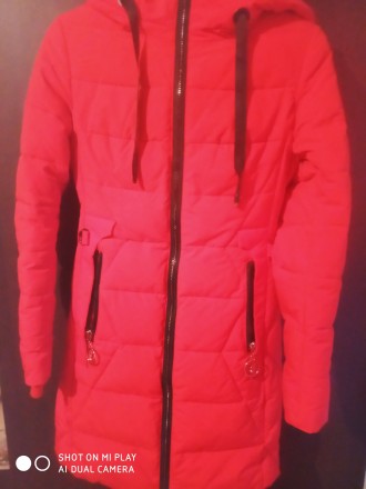 Продам жіночі зимову куртку,в ідеальному стані, червоного кольору,дуже практична. . фото 3
