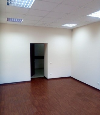 Сдам офис 108м2 на 3м этаже, состоящий из 5(3+2) комнат, на плане этажа выделены. Подстанция. фото 12