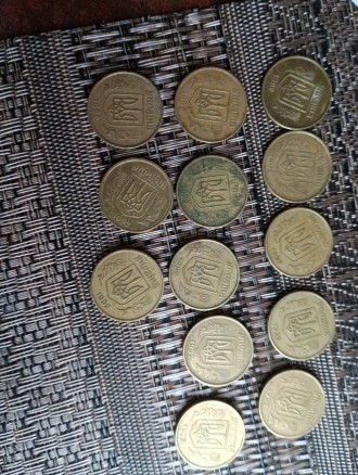 Продам 13 монет Украины, номинал 50 копеек,1992 года,все вопросы и дополнительны. . фото 1