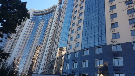 2-х комнатная квартира в новом сданном элитном доме в Аркадии с видом на море. Одесса. фото 1 2-х комнатная квартира в новом сданном элитном доме в Аркадии с видом на море. Одесса. фото 1