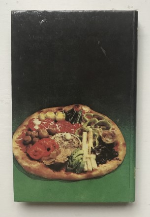 Книга Вегетарианская кухня.
Харьков, 1994 г. "Неофит, ЛТД".
382 стра. . фото 3