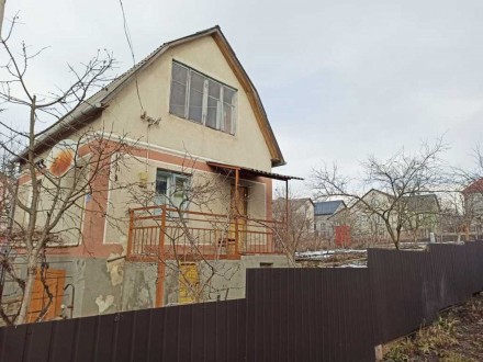Продається цегляний дачний будинок в с.Петриків в 300м від автобусної зупинки. 
. . фото 15