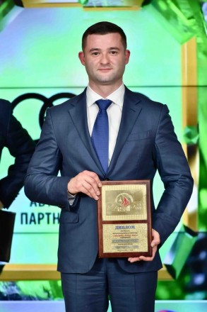 Молодой Бизнесмен, владелец крупной IT компании. Одесса. фото 1 Молодой Бизнесмен, владелец крупной IT компании. Одесса. фото 1
