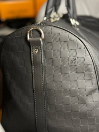 
 Сумка Louis Vuitton Keepall 55 Monogram Eclipse s062-1
Модель: Сумка Louis Vui. . фото 4