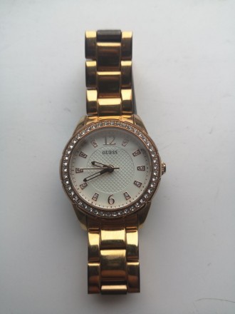 Продам часы женские GUESS практически в новом состоянии. Носились окуратны и бер. . фото 2