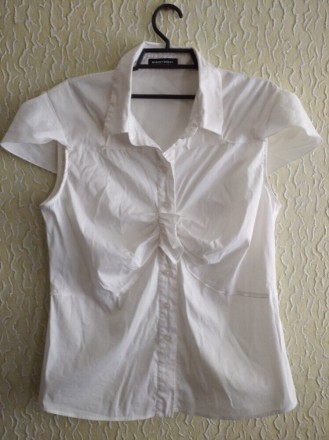 Белая женская блузка, рубашка Blacky Dress Berlin .
Цвет белый, но не снежный.
. . фото 2