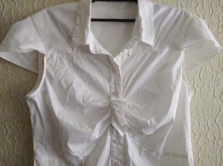 Белая женская блузка, рубашка Blacky Dress Berlin .
Цвет белый, но не снежный.
. . фото 3