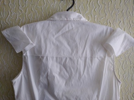 Белая женская блузка, рубашка Blacky Dress Berlin .
Цвет белый, но не снежный.
. . фото 5