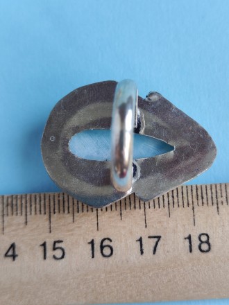 Пропонуємо вам купити кільце з натуральним каменем ларимар в сріблі.
Розмір 17,5. . фото 6