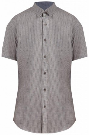 Лёгкая рубашка с короткими рукавами – обязательный элемент мужского летнег. . фото 7