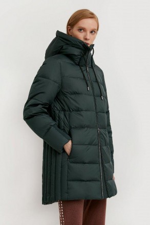 
Оригинальное стеганое пальто из зимней коллекции подойдет как изящным девушкам,. . фото 3