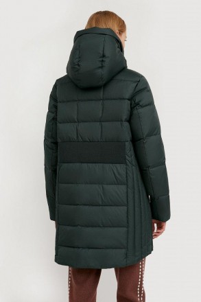 
Оригинальное стеганое пальто из зимней коллекции подойдет как изящным девушкам,. . фото 4