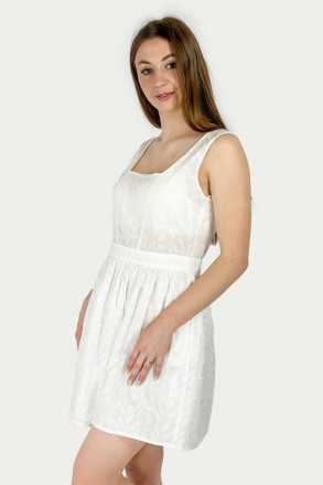 Короткое летнее платье с открытой спиной от испанского бренда Zara. Модель с отр. . фото 5