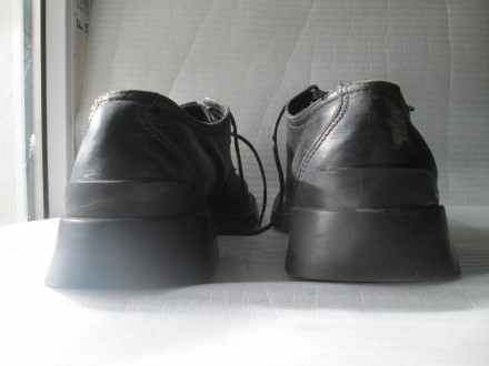 Туфлі чоловічі ROCKGROUND (всесезон), чорні, розм. 42-43

Туфлі чоловічі ROCKG. . фото 6