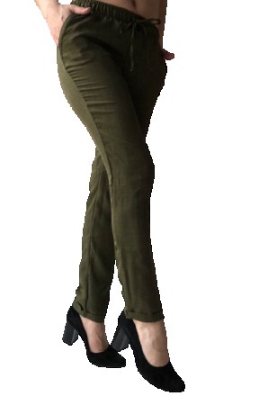 Брюки женские с карманами по бокам 
Данная модель брюк идеально подходит для лет. . фото 4
