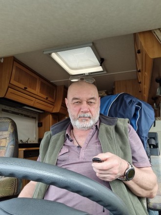 Ищу спутницу и хозяйку в дом.. Дніпро. фото 1 Ищу спутницу и хозяйку в дом.. Дніпро. фото 1