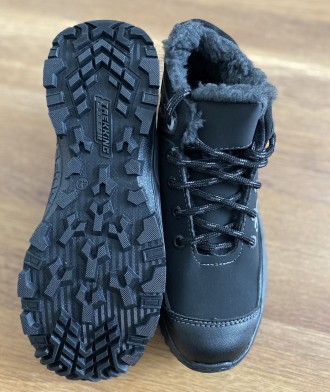 Зимние мужские ботинки черные спортивные прошитые теплые. Добротный вариант! Про. . фото 9
