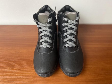 Женские зимние ботинки черные из экокожи на молнии на шнурках на меху прошитые. . . фото 6
