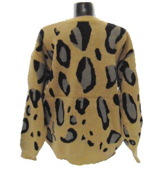 
Женский теплый свитер
Размер универсальный от 46 до 54
Длина 69 см 
Рукав 66 см. . фото 3