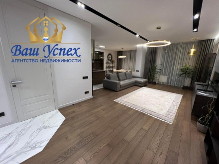 Продажа 4 ком в центре Киева. ЖК Новопечерские Липки.. Киев. фото 1 Продажа 4 ком в центре Киева. ЖК Новопечерские Липки.. Киев. фото 1