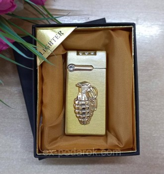 Зажигалка Граната золотистая подарочная. Зажигалка в подарочной упаковке. Чернигов. фото 1 Зажигалка Граната золотистая подарочная. Зажигалка в подарочной упаковке. Чернигов. фото 1